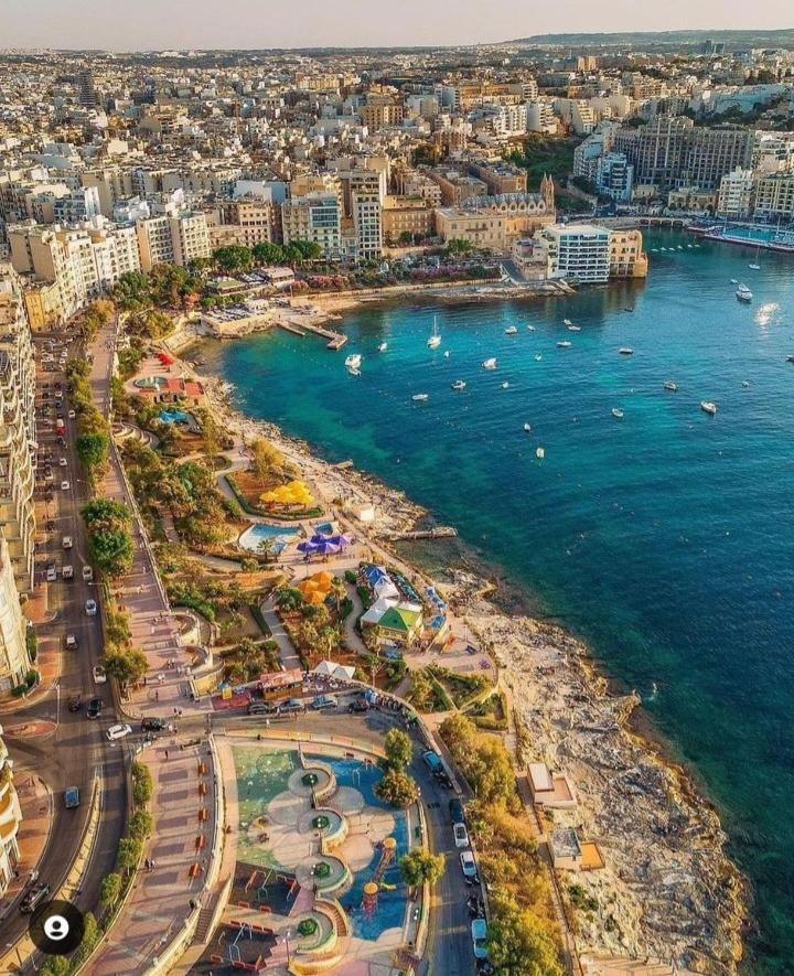 Limestone Sun Sliema Bagian luar foto